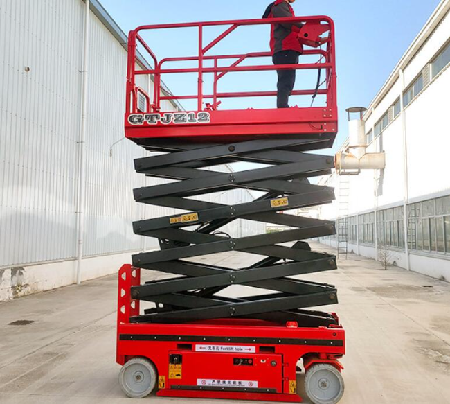 柳河自行走移动式升降机